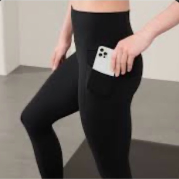 Athleta Black Performance Leggings High Waist Stretch Capri - Picture 1 of 14
